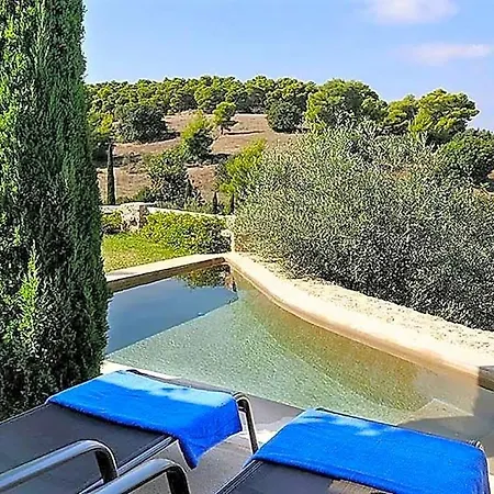 Sleeps 6 Pool Air Con T647925 *