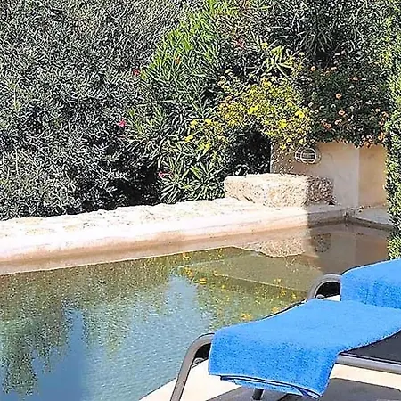 빌라 Sleeps 6 Pool Air Con T647925 *