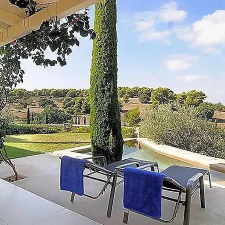 빌라 Sleeps 6 Pool Air Con T647925 *